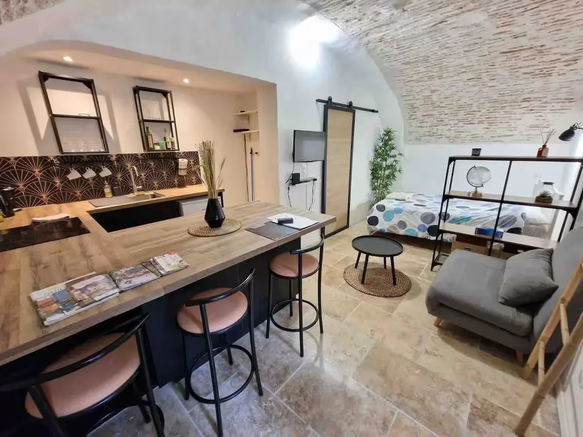 Gîte d'étape Studio du Château du Roi